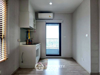 คอนโดให้เช่า : คอนโด 1-ห้องนอน ที่ เดอะ ไพรเวซี่ พระราม 9 ใกล้ ARL รามคำแหง (ID 2101303)