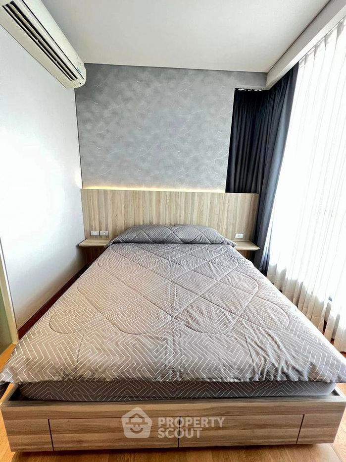 picture 2-BR Condo at The Lumpini 24 near BTS Phrom Phong (ID 1348142) - 10/12