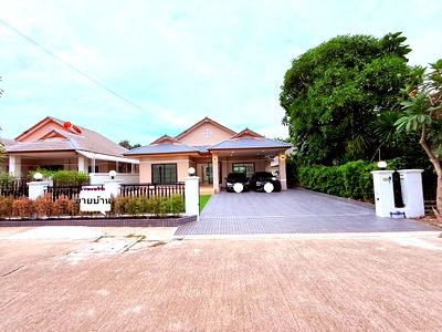 บ้านเดี่ยว เมืองระยอง ระยอง :  ขายบ้านเดี่ยว ชั้นเดียว ขนาด 103 ตร.วา บ้านแมกไม้ ลีลาวดี  ใกล้ถนนสายหลัก ถนนบายพาสพัทยา–ระยอง


