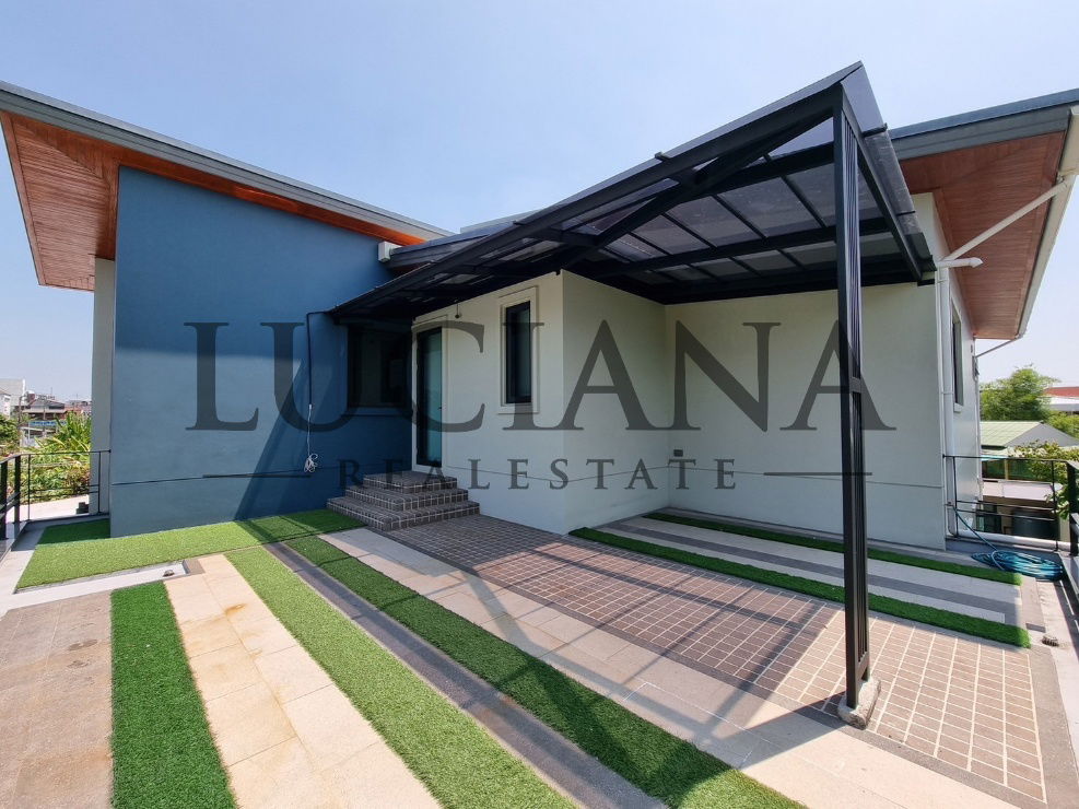 picture 🏡 Luxury detached home in the heart of Suthisan-Ratchada. Spacious and fully functional. - 8/8