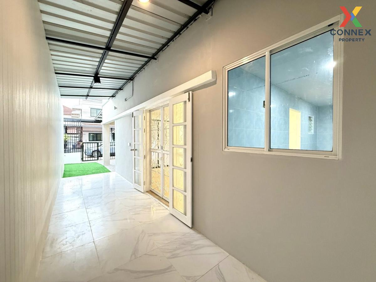 รูป ขายทาวน์เฮ้าส์/ทาวน์โฮม  บ้านธนาสุข รีโนเวทใหม่ หนองแขม เขต หนองแขม กรุงเทพ CX-128947 ✅ ทักไลน์ @connexproperty ตอบทันที ทีมงานมืออาชีพ ✅  - รูปที่ 3/12