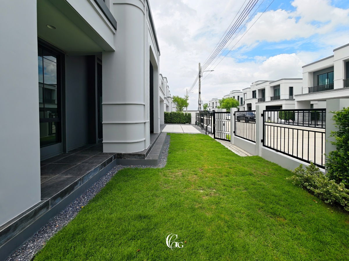 รูป บ้านใหม่ มือ 1 ดีไซน์สไตล์ Modern Art Deco หรูหรา ฟังก์ชันลงตัว - รูปที่ 10/26