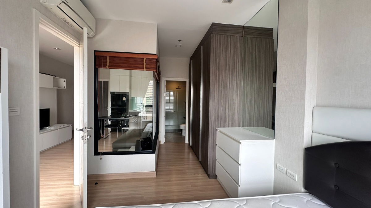 รูป Urbano Absolute | ให้เช่า 1 ห้องนอน สภาพดี ตกแต่งเรียบร้อย ชั้นสูงมาก วิวแม่น้ำ ราคาดี - รูปที่ 7/14