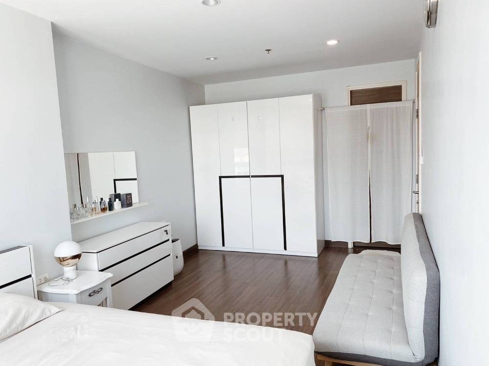 picture 1-BR Condo at Supalai Prima Riva Rama 3 - Narathiwas in Chong Nonsi (ID 1681044) - 1/6