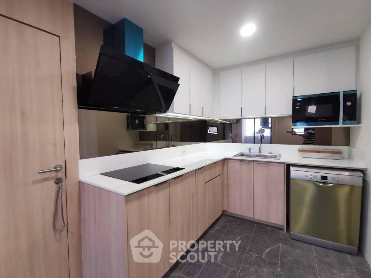 รูป คอนโด 4-ห้องนอน ที่ เพรสซิเดนท์ ปาร์ค คอนโดมิเนี่ยม ใกล้ MRT ศูนย์การประชุมแห่งชาติสิริกิติ์ (ID 2281561) - รูปที่ 23/26