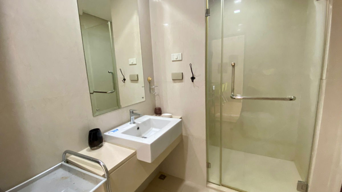 รูป คอนโด 1 ห้องนอน 1 ห้องน้ำ ขนาด 52 ตรม. ที่ Le Luk คอนโด ให้เช่าเดือนละ 23,000 บาท สุขุมวิท 71 BTS พระโขนง - รูปที่ 13/16
