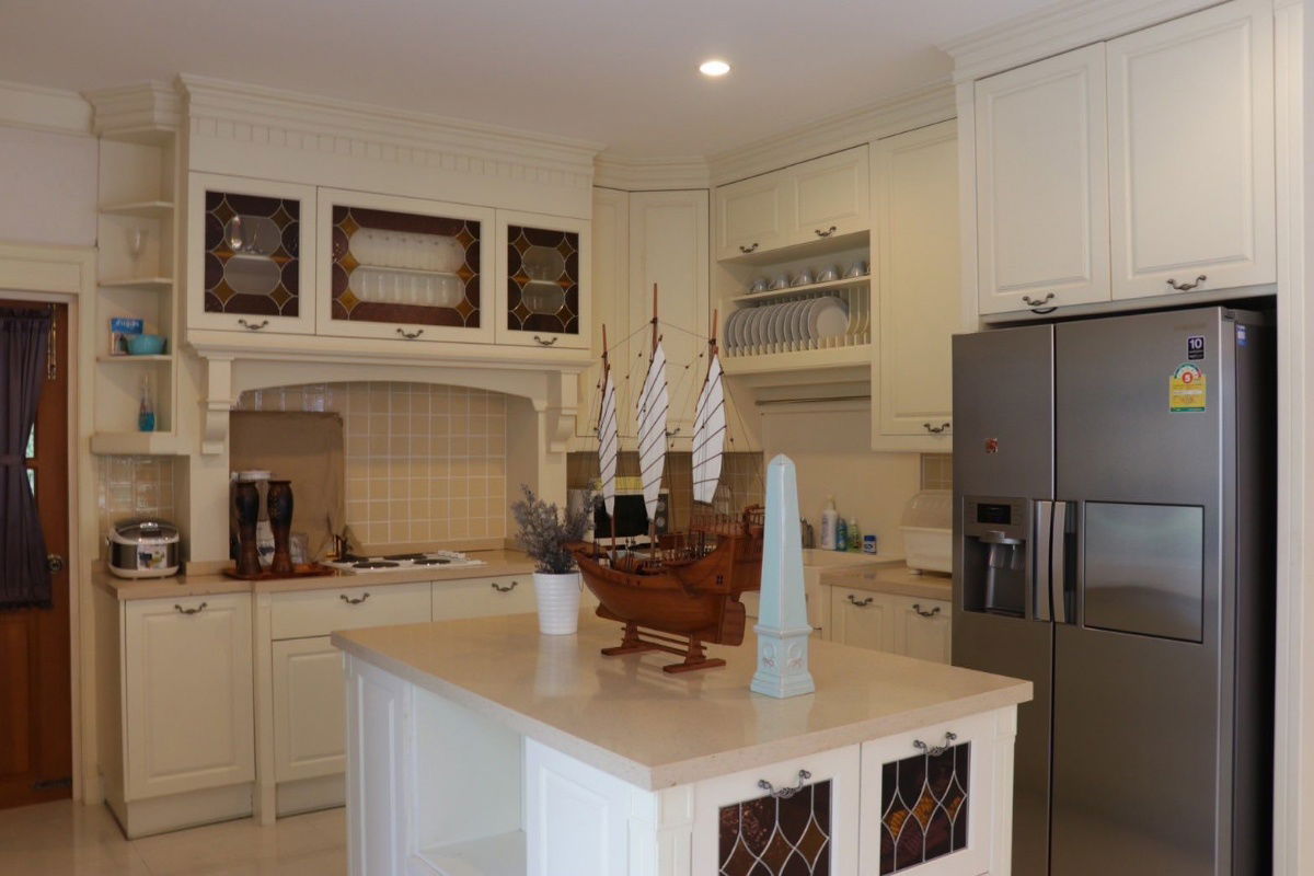 picture Luxury mansion for sale: Pruksa Phirom Regent Ratchapruek-Rattanathibet (98) | 5 bedrooms with private pool - 3/13