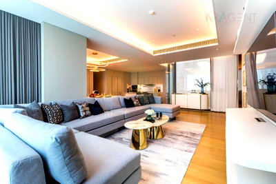 Condos for rent : For rent condo BAAN SINDHORN Building 1, Floor 7,2 bed room, Room size 161 sqm