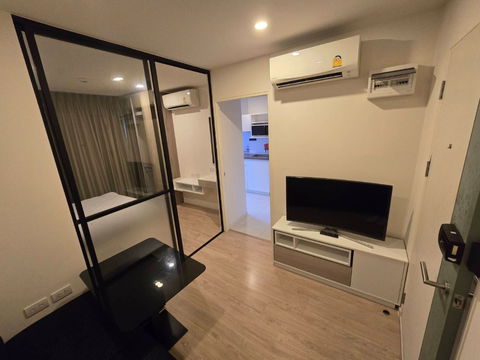 ให้เช่าไอคอนโด กรีนสเปซ สุขุมวิท77 washing machine in room Line ID 0619636888