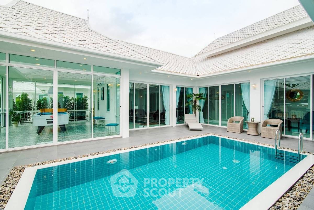 รูป วิลล่า 4-ห้องนอน ที่ มาวิน พูลวิลล่า ใน ทับใต้ (ID 2103086) - รูปที่ 1/35