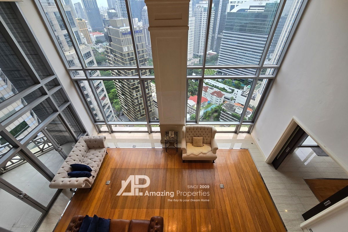 picture 4 bedroom Duplex Penthouse in Ploenchit - 1/24