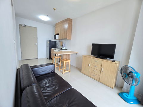 🔥Best deal of the biggest room🔥 Private corner unit on 20th floor for rent at Ideo Mix Sukhumvit 103