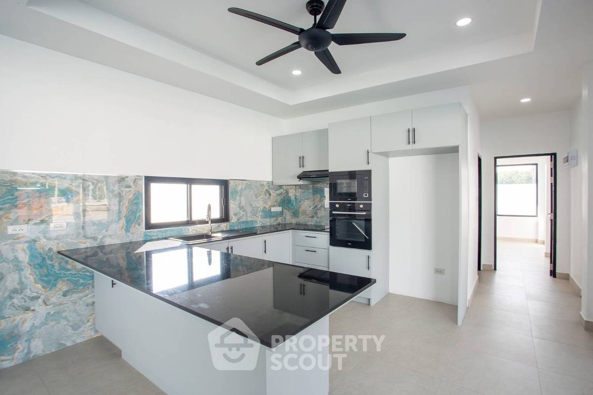 รูป วิลล่า 3-ห้องนอน ใน วังก์พง (ID 1299863) - รูปที่ 4/12