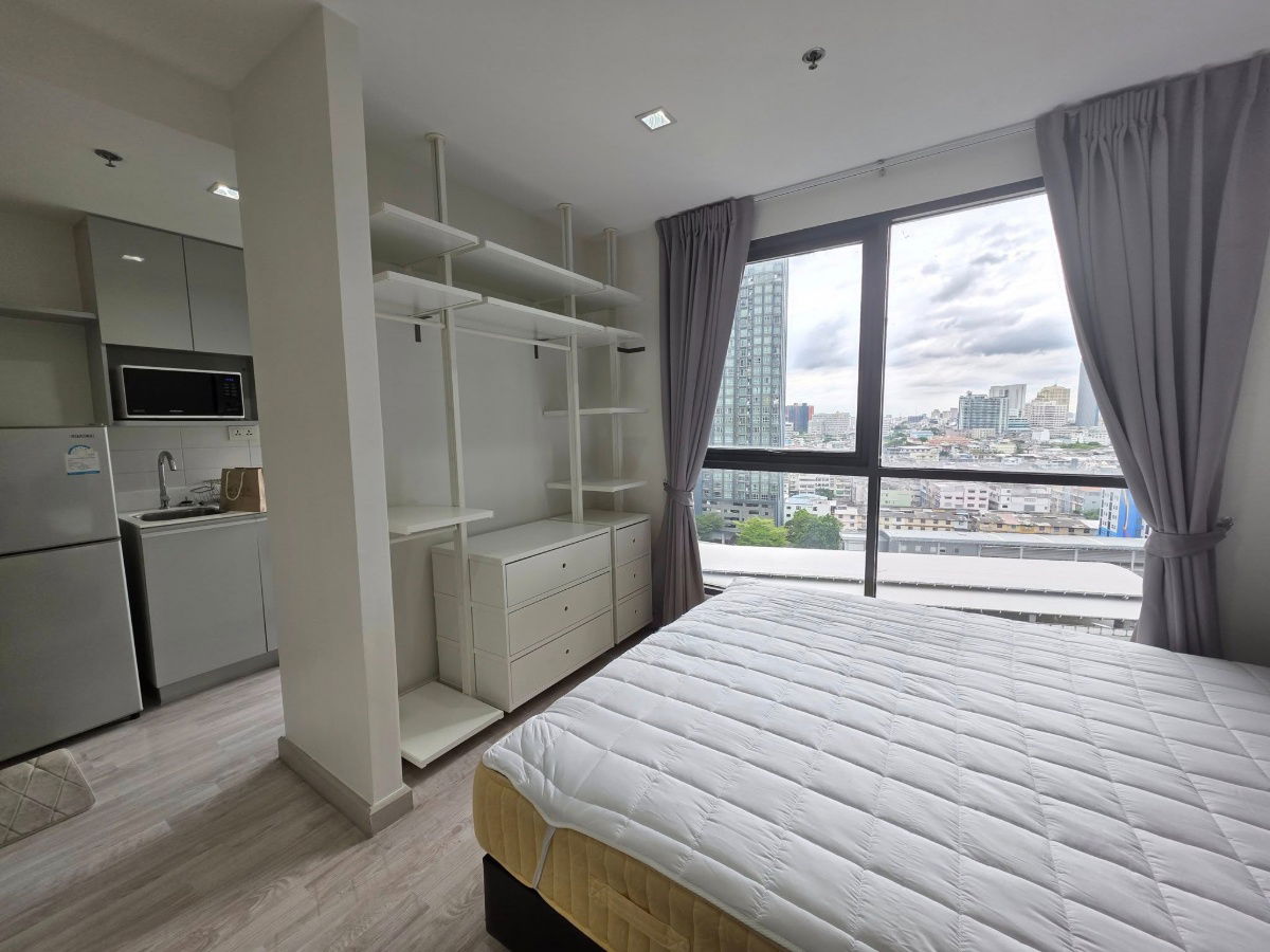 รูป ให้เช่า 📍 IDEO Mobi Sathorn 📍 เฟอร์นิเจอร์ และ เครื่องใช้ไฟฟ้าครบ ใกล้ BTS กรุงธนบุรี - รูปที่ 4/7
