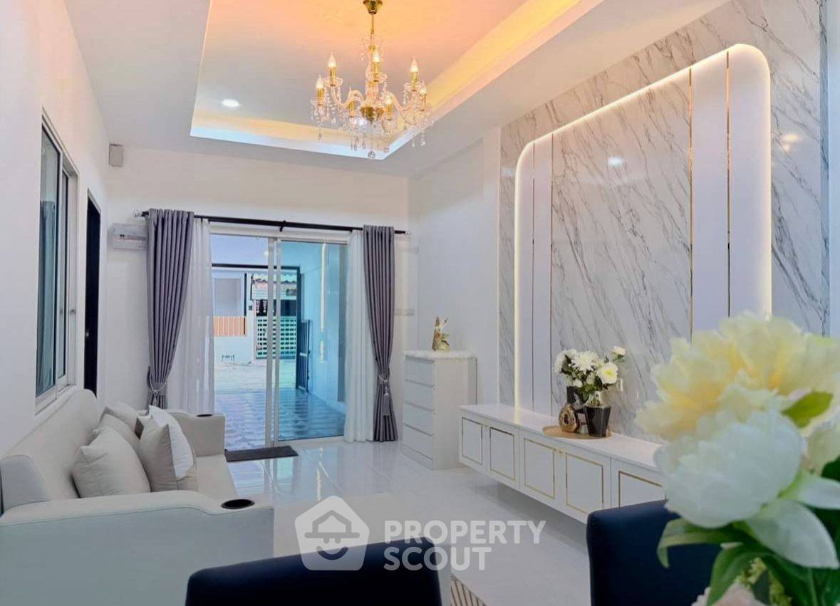 รูป บ้าน 3-ห้องนอน ใกล้ พัทยาตะวันออก (ID 2280642) - รูปที่ 11/14
