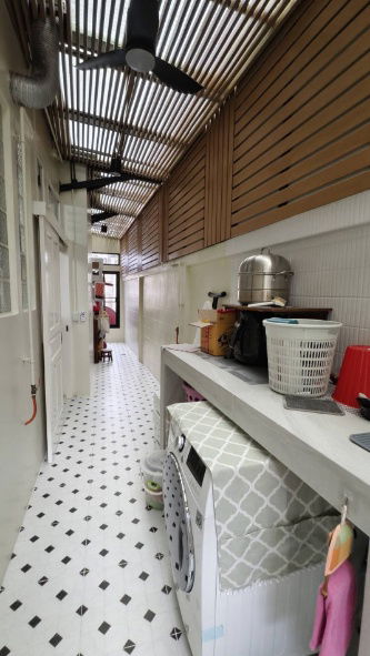 รูป ให้ เช่าบ้านเดี่ยว 2 ชั้นครึ่ง ทำเลทองใจกลางลาดพร้าว หลังโรงเรียนพิบูลย์อุปถัมภ์ แยก1 ถ.ลาดพร้าว 48 - รูปที่ 10/10