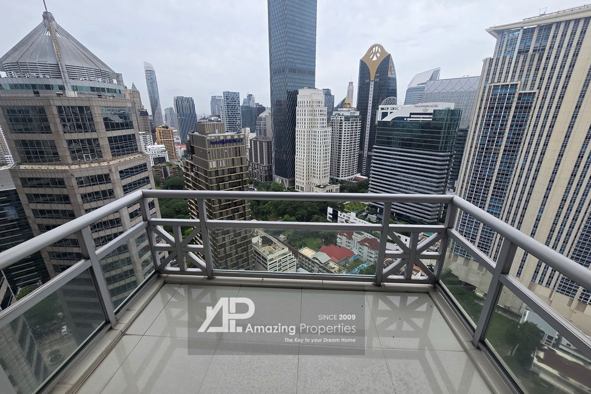 picture 4 bedroom Duplex Penthouse in Ploenchit - 4/24