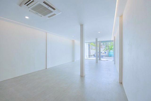 รูป ทองหล่อ BTSเอกมัย 499ม. ซ.เอกมัย 2-8 มีครัวสแตนเลส ให้เช่าอาคาร ร้านอาหาร 2.5 ชั้น บิ๊กซี เอกมัย 650 ม.แหล่งช้อปปิ้ง - รูปที่ 5/8