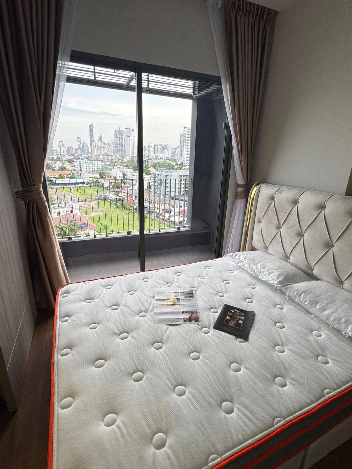 CLOUD Thonglor - Phetchaburi ห้องสวย ราคาดี สอบถามเพิ่มเติมได้ที่ Line @condorental