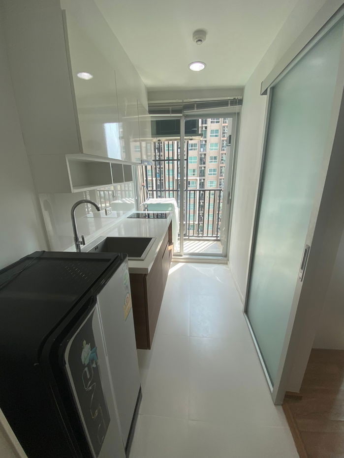 picture FUSE CHAN-SATHORN 21th Flr Pool View to let - 8/11