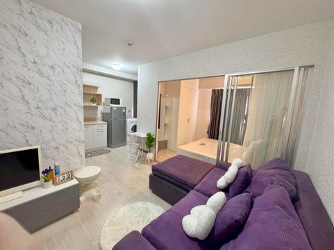 code : B183 ให้เช่าคอนโด พลัม คอนโด พาร์ค รังสิต เฟส 1 (Plum Condo Park Rangsit Phase 1) | ห้องมุม ชั้น 7 วิวสระ ราคาน่ารัก เจ้าของปล่อยเอง