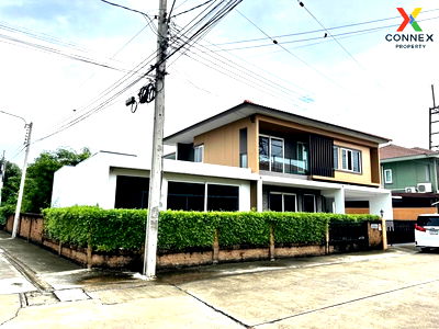 Houses for sale Soi On Nut (Sukhumvit 77) : For Sale House , Golden Village Onnut-Pattanakarn , corner unit , ARL-Ban Thap Chang , Prawet , Prawet , Bangkok , CX-128872 ✅ Live chat with us ADD LINE @connexproperty ✅ 
