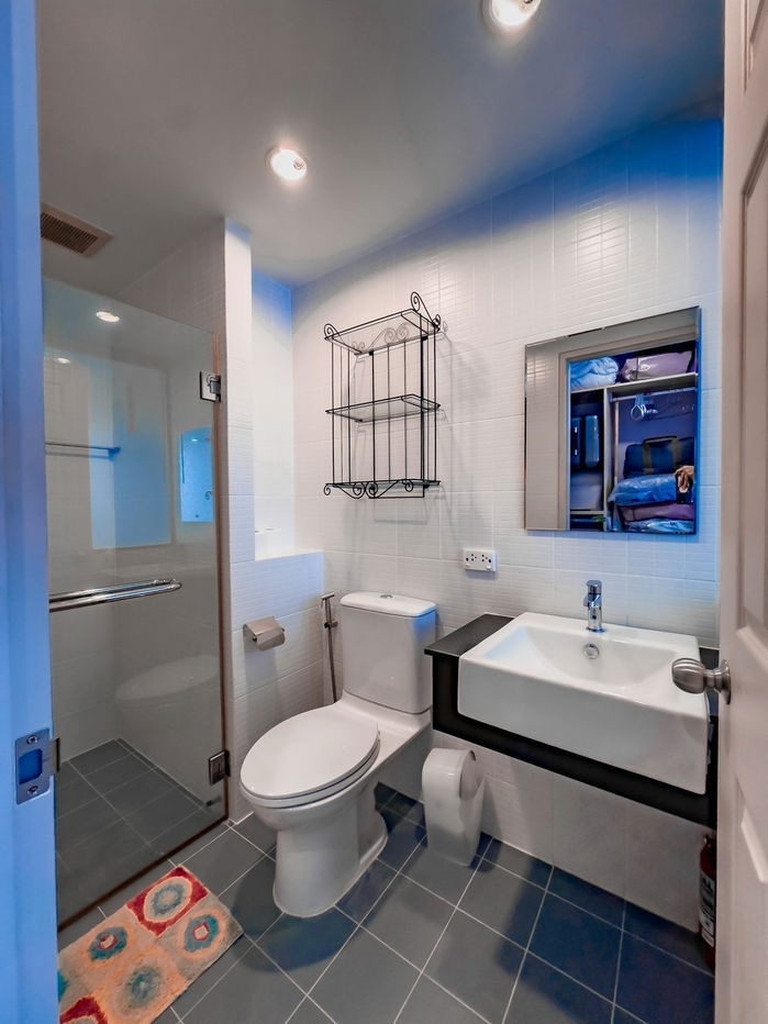 picture Sale – I-Zen Condominium, Lat Phrao 71 (Nak Niwat Rd., Soi Nak Niwat 45) - 11/15