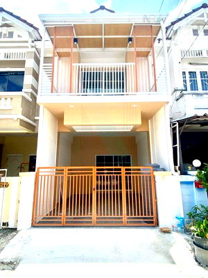 Townhouses for sale : 📌 For Sell Town house PIYAWARAROM 1 2-story 3 bedroom 2 bathroom