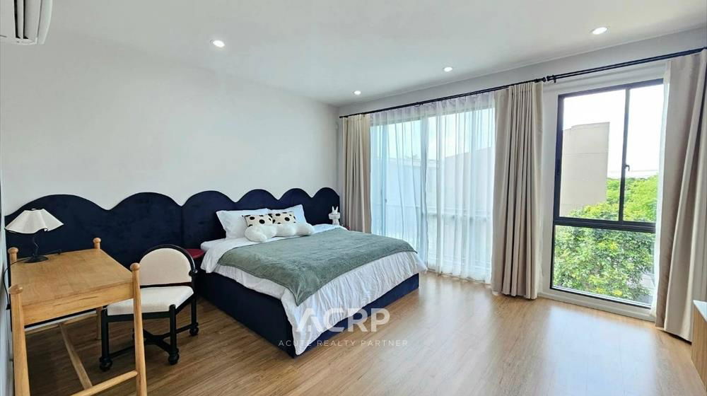 picture 3-story townhome for rent in Baan Klang Muang, Rama 9 - Krungthep Kreetha, excellent location. - 2/8