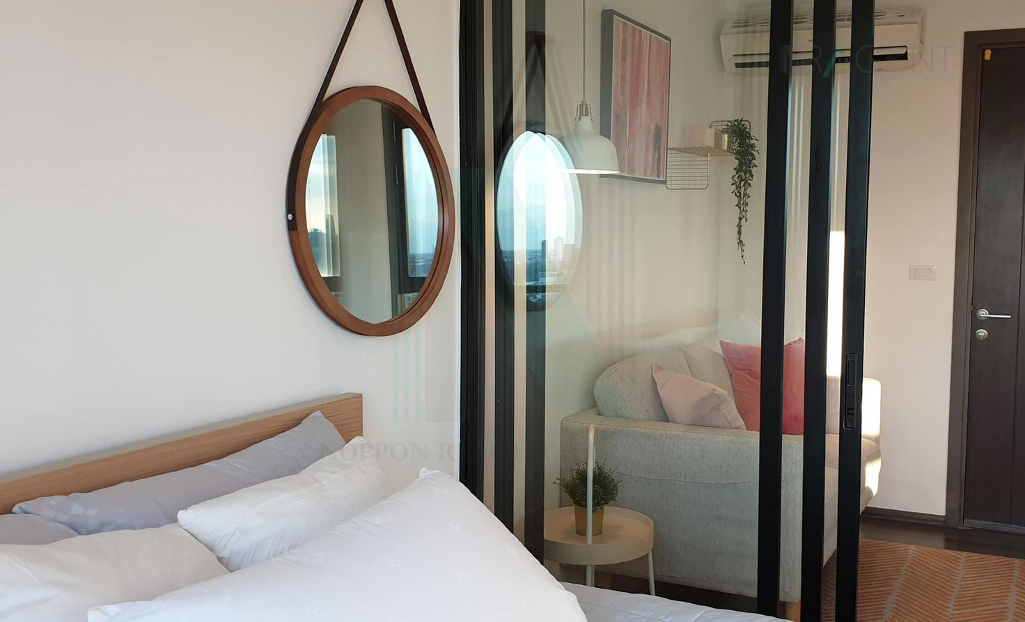picture For Rent Condo THE BASE PARK WEST SUKHUMVIT 77 Building 1, Floor 39,1 bed room, Room size 27.00 sqm - 4/8