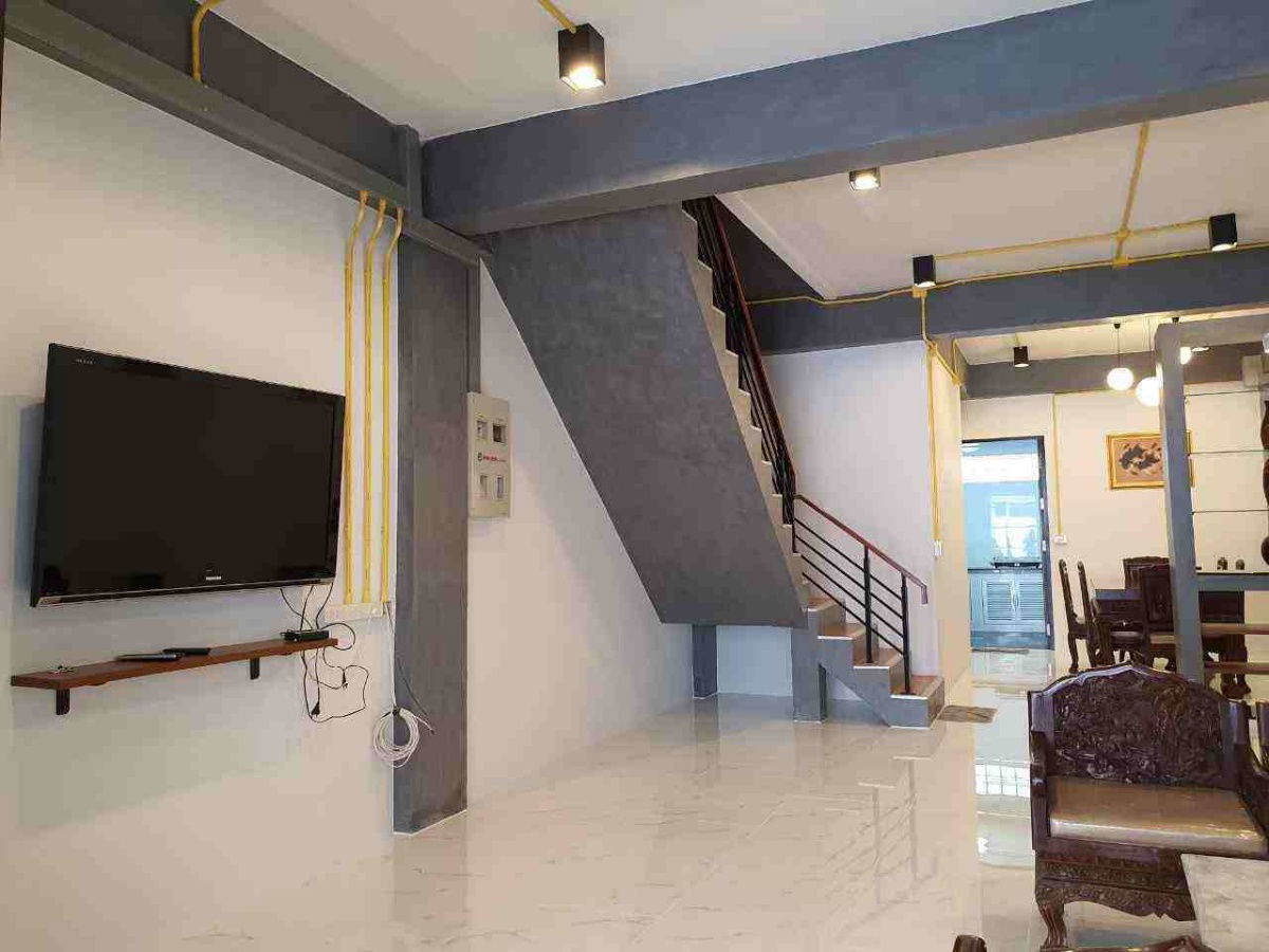 picture B1005 Townhouse for rent, 3 floors, Soi Borommaratchachonnani 4, opposite Central Pinklao - 9/13