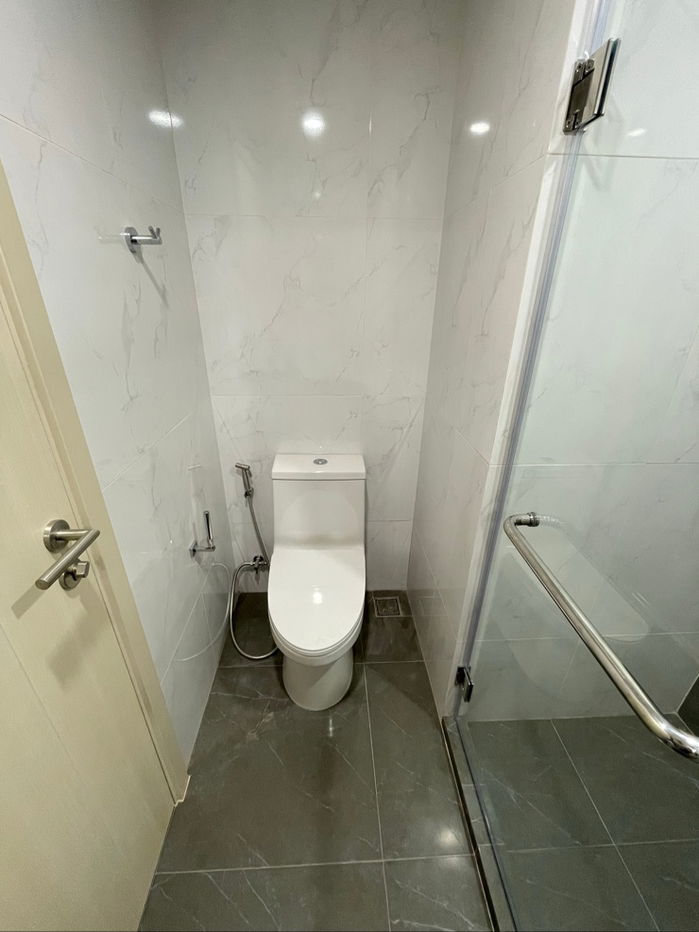 picture 🚆 0 meters from BTS Sai Luat – Step out of the condo and hop on the train right away! - 9/20