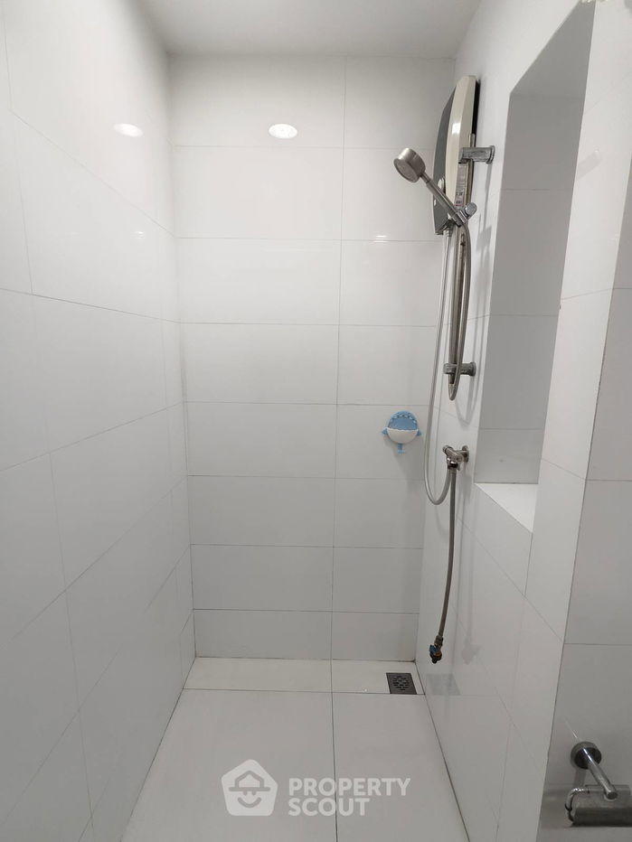 รูป คอนโด 1-ห้องนอน ที่ ซัมเมอร์ การ์เด้นท์ แจ้งวัฒนะ ใน ปากเกร็ด (ID 2277840) - รูปที่ 7/14