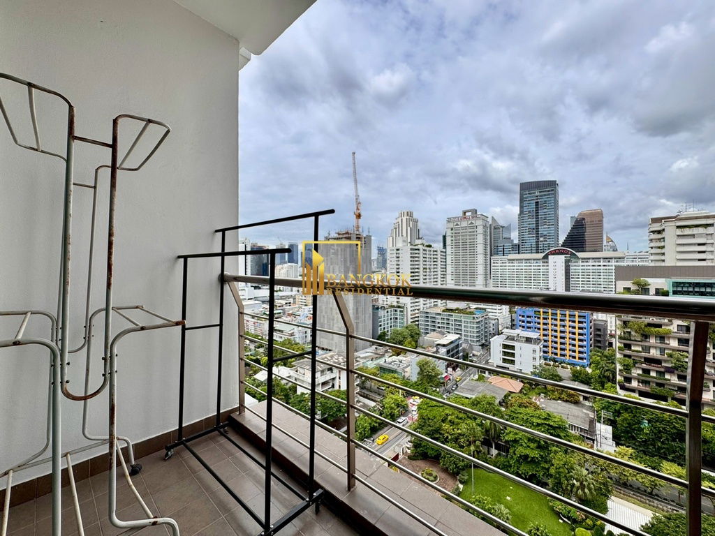 รูป Master Centrium | Good Sized 2 Bedroom Condo in Asoke - BR6130CD - รูปที่ 6/32