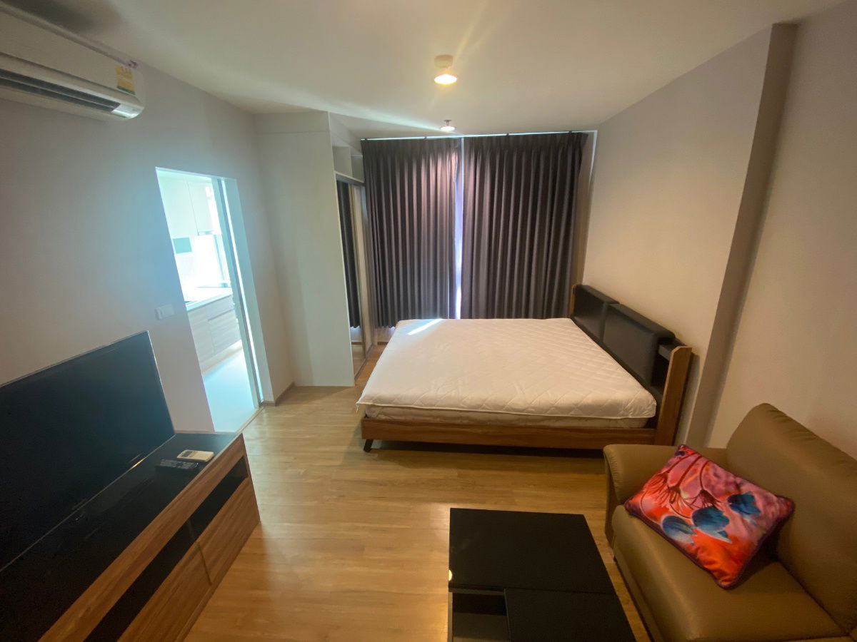 picture FUSE CHAN-SATHORN 21th Flr Pool View to let - 6/11
