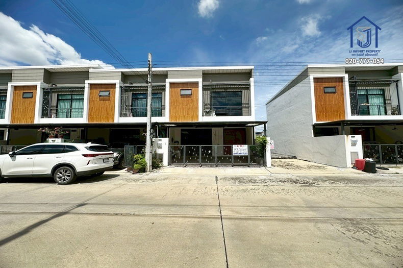 รูป ขายทาวน์โฮม 2ชั้น เดอะ พราว วงแหวน-รามอินทรา  ซอยสุเหร่าคลองหนึ่ง 15 ใกล้รถไฟฟ้าสายสีชมพู หลังมุม - รูปที่ 1/13