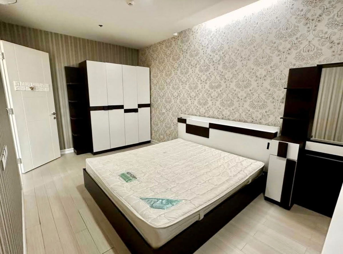 รูป code : B180 ให้เช่าคอนโด ทีซี กรีน พระราม 9 (TC Green Rama 9) | ห้องวิวโล่ง ไม่ชนตึก ตกแต่งครบ พร้อมอยู่ทันที - รูปที่ 7/11