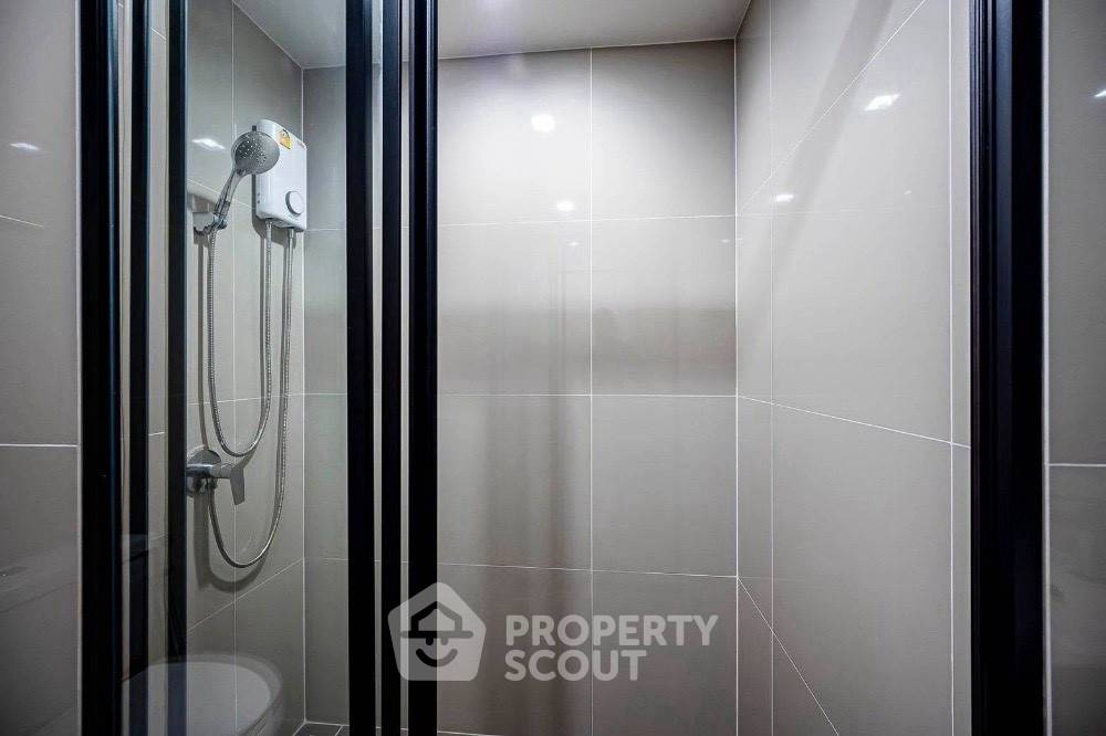 รูป คอนโด 1-ห้องนอน ที่ เดอะ เบส เพชรบุรี–ทองหล่อ ใน บางกะปิ (ID 2280587) - รูปที่ 13/15