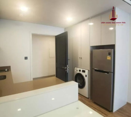 picture ✨ For Sale: Maestro 01 Sathorn - Yenakat Condo ✨  💰 Only 7,000,000 THB - 4/7