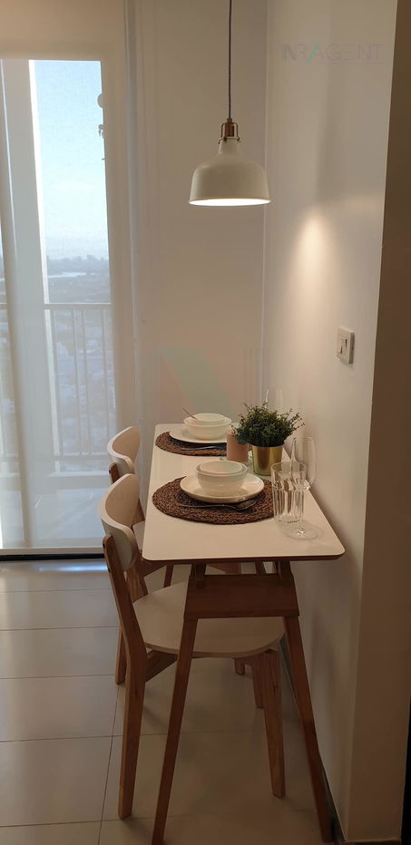 picture For Rent Condo THE BASE PARK WEST SUKHUMVIT 77 Building 1, Floor 39,1 bed room, Room size 27.00 sqm - 7/8