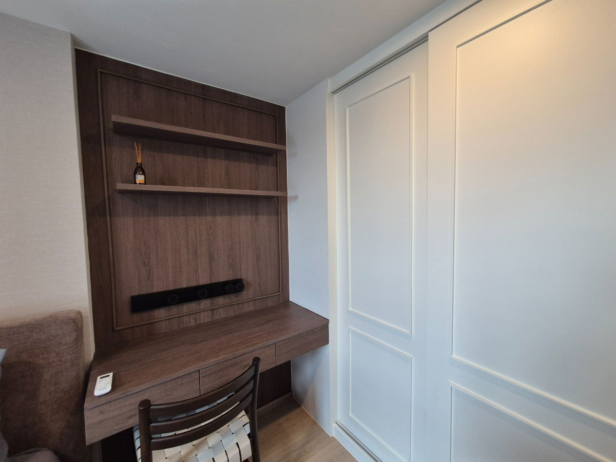picture For rent Life rama4- Asoke 2 bedroom Vertiplex fully furnished  - 25/26