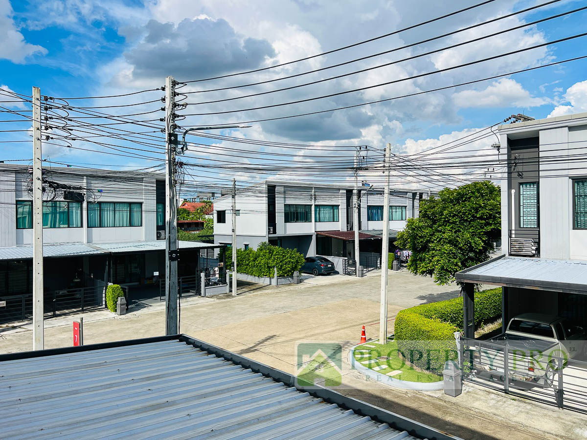 รูป ขาย บ้าน Pleno ติวานนท์ ทาวน์โฮม 2 ชั้น 3 ห้องนอน 18 ตรว 106 ตรม ใกล้ บางกะดี รังสิต ศรีสมาน ดอนเมือง : EL25S-009 - รูปที่ 12/17