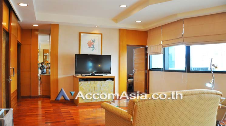 picture 🔼🔽 AccomA 📩  2 BR Condominium @President Place (AA12095) - 2/8