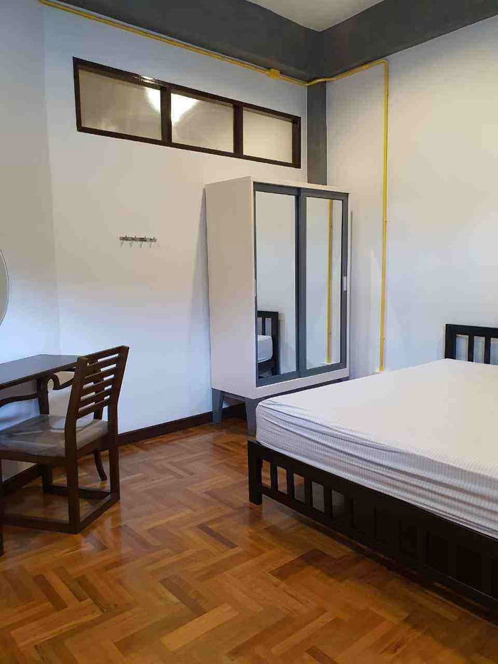 picture B1005 Townhouse for rent, 3 floors, Soi Borommaratchachonnani 4, opposite Central Pinklao - 6/13