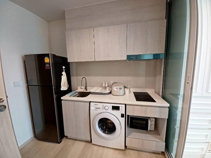 picture Condo for rent: Life One Wireless - 5/18