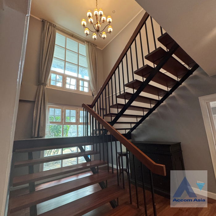 รูป 🔼🔽 AccomA 📩  4 BR House in Thanon Phaya Thai (AA43670) - รูปที่ 11/20
