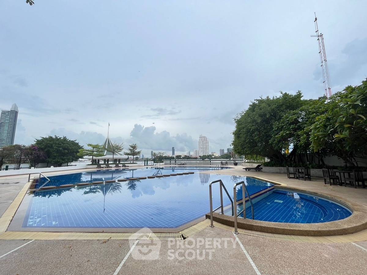 picture 1-BR Condo at Tridhos City Marina near BTS Wongwian Yai (ID 1872505) - 2/6