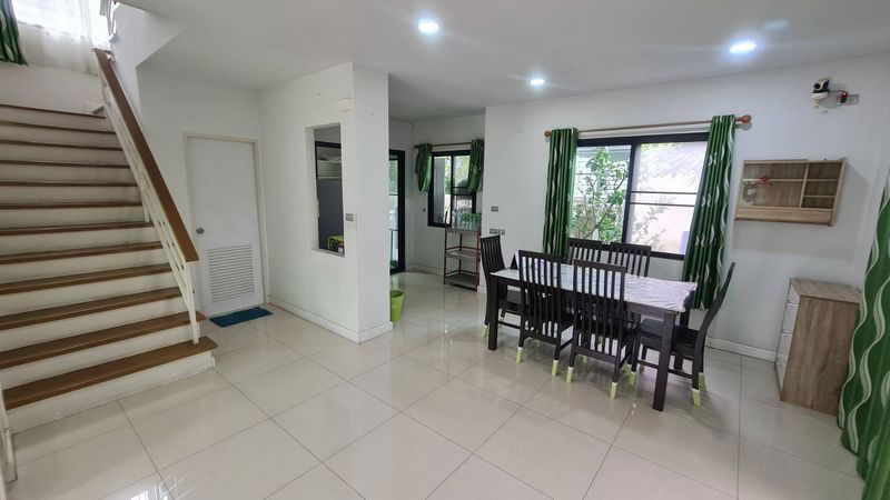 รูป ขายบ้านเดี่ยวมือสอง โครงการมณีรินทร์ ไพรเวซี่ ศรีราชา ชลบุรี  - รูปที่ 5/10