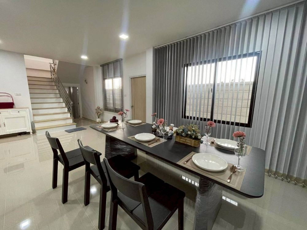 รูป ขายบ้านเดี่ยว 2 ชั้น Dara Grand ท่าตลาด-สามพราน ยูนิตเริ่มต้น 59 ตรว. ตกแต่งสไตล์โมเดิร์น พร้อมเข้าอยู่  - รูปที่ 8/19