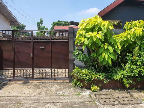 House with land 100 sq.war for sale 10,500,000 B (Included com and all fee)
